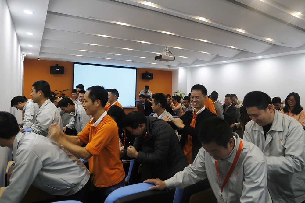 超越激光 超越激光